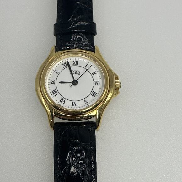 Ladies ESQ By Movado Goldtone Watch Lester Strap New Battery - Picture 1 of 10